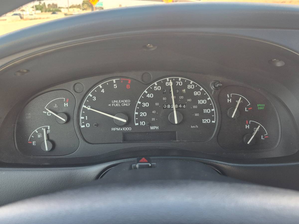 Ford-explorer-xlt-1995-7