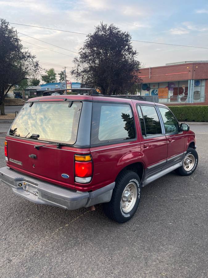 Ford-explorer-xlt-1995-red-3