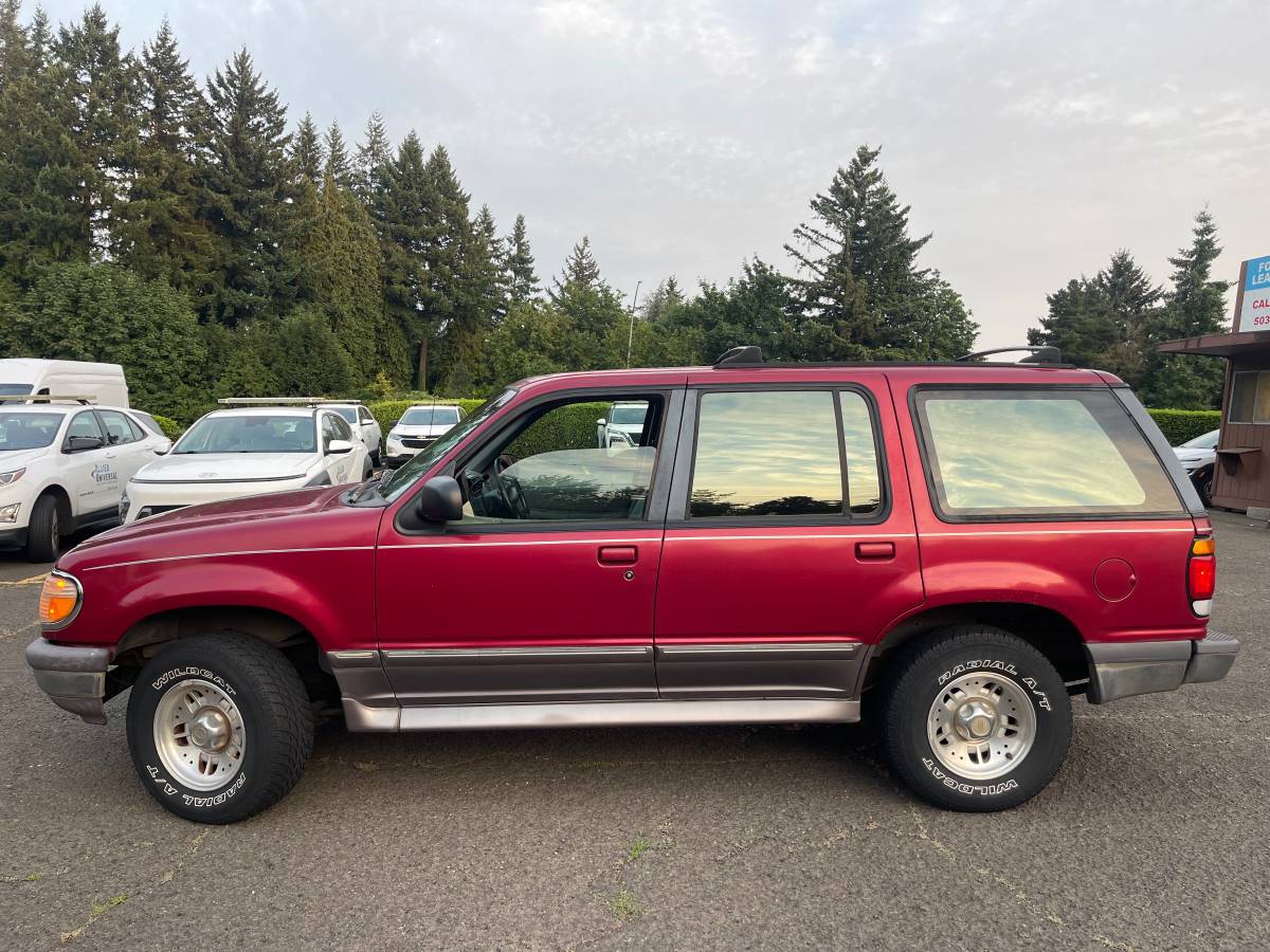 Ford-explorer-xlt-1995-red-6