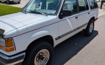 Ford-explorer-xlt-4x4-1991-3