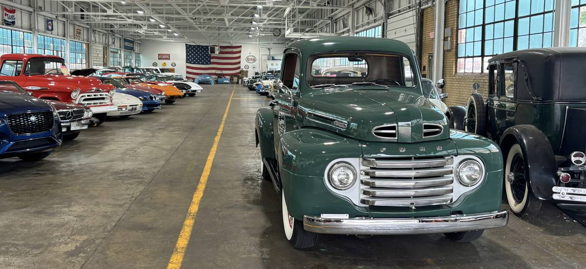 Ford-f-1-pick-up-1950-green-11