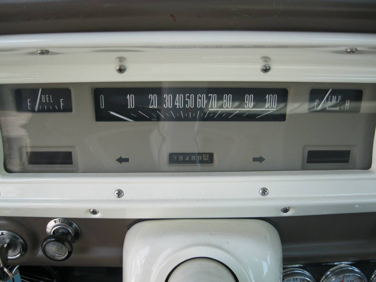 Ford-f-100-1969-custom-15