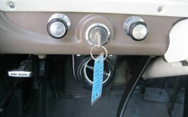 Ford-f-100-1969-custom-17