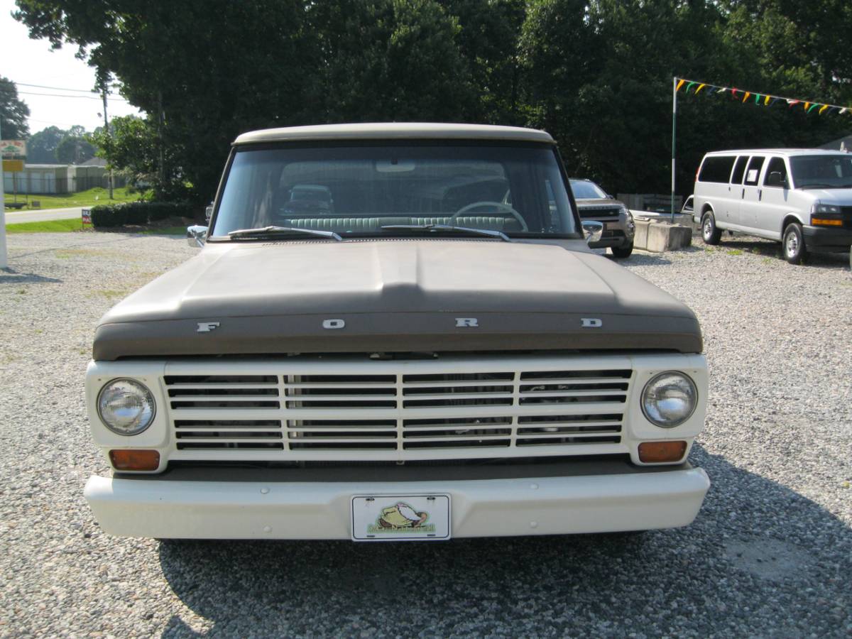 Ford-f-100-1969-custom-9