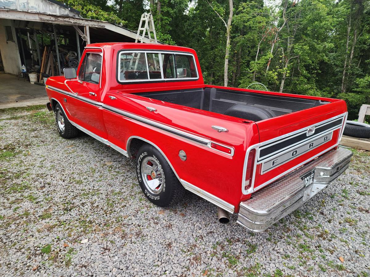 Ford-f-100-1976-red-1