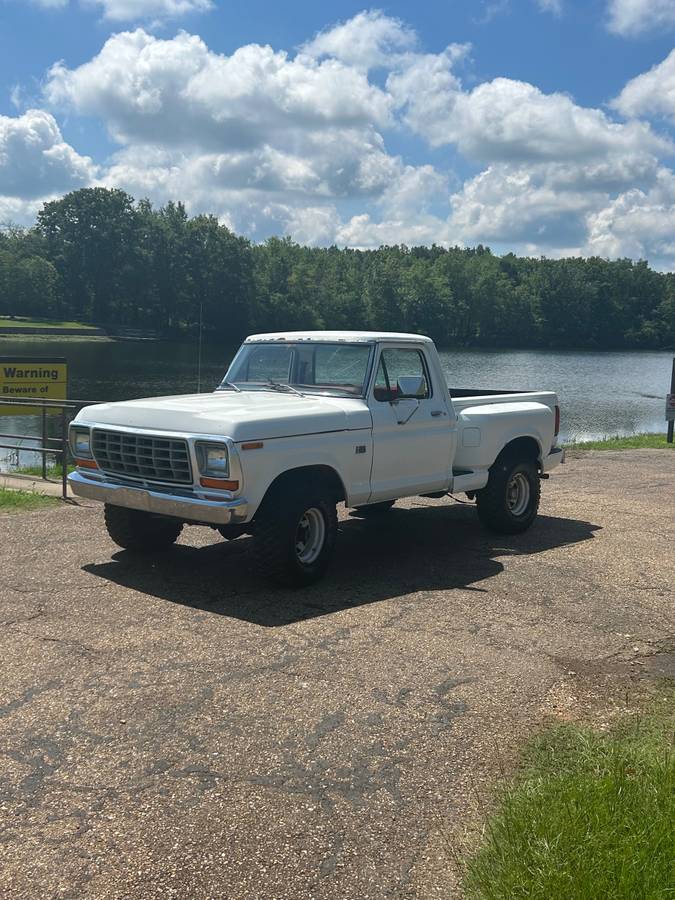 Ford-f-100-4x4-1976-white
