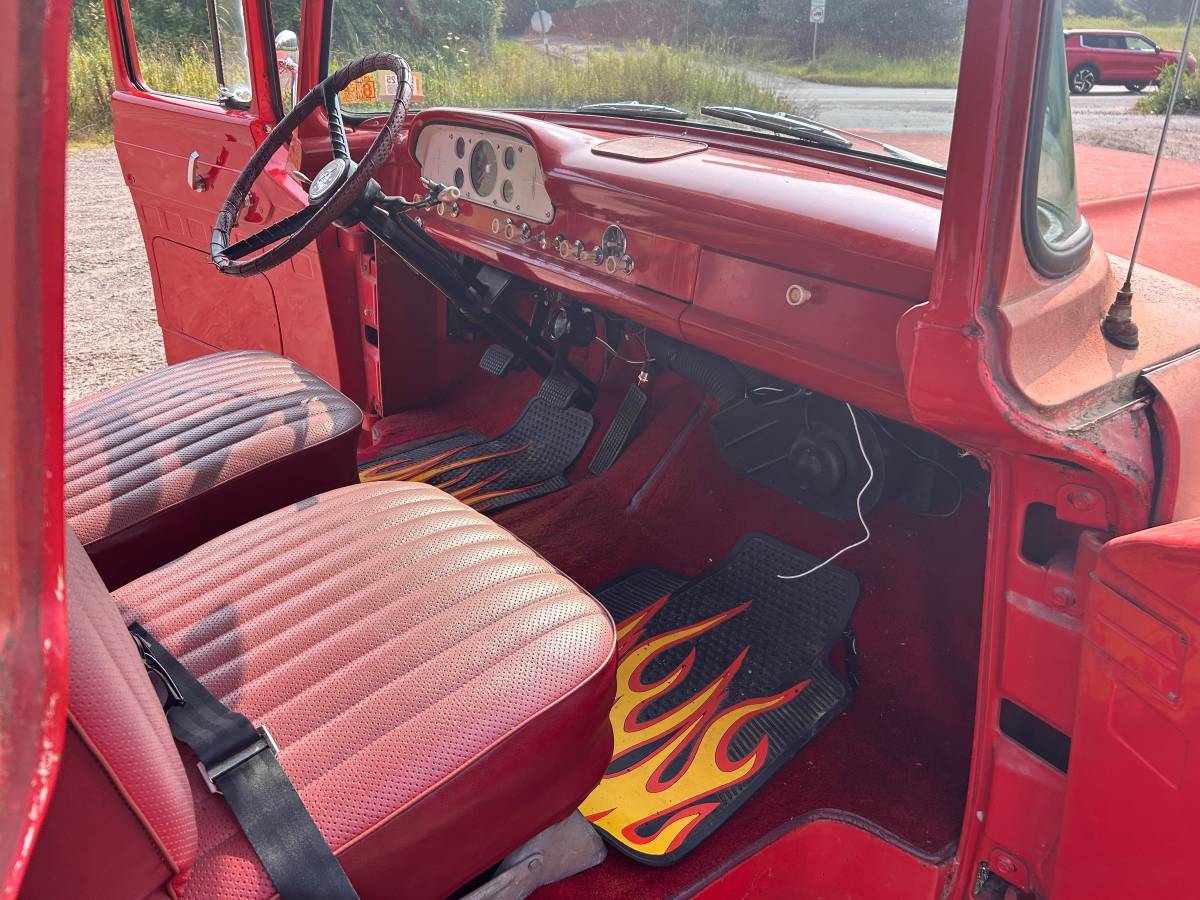 Ford-f-100-panel-truck-1959-red-5
