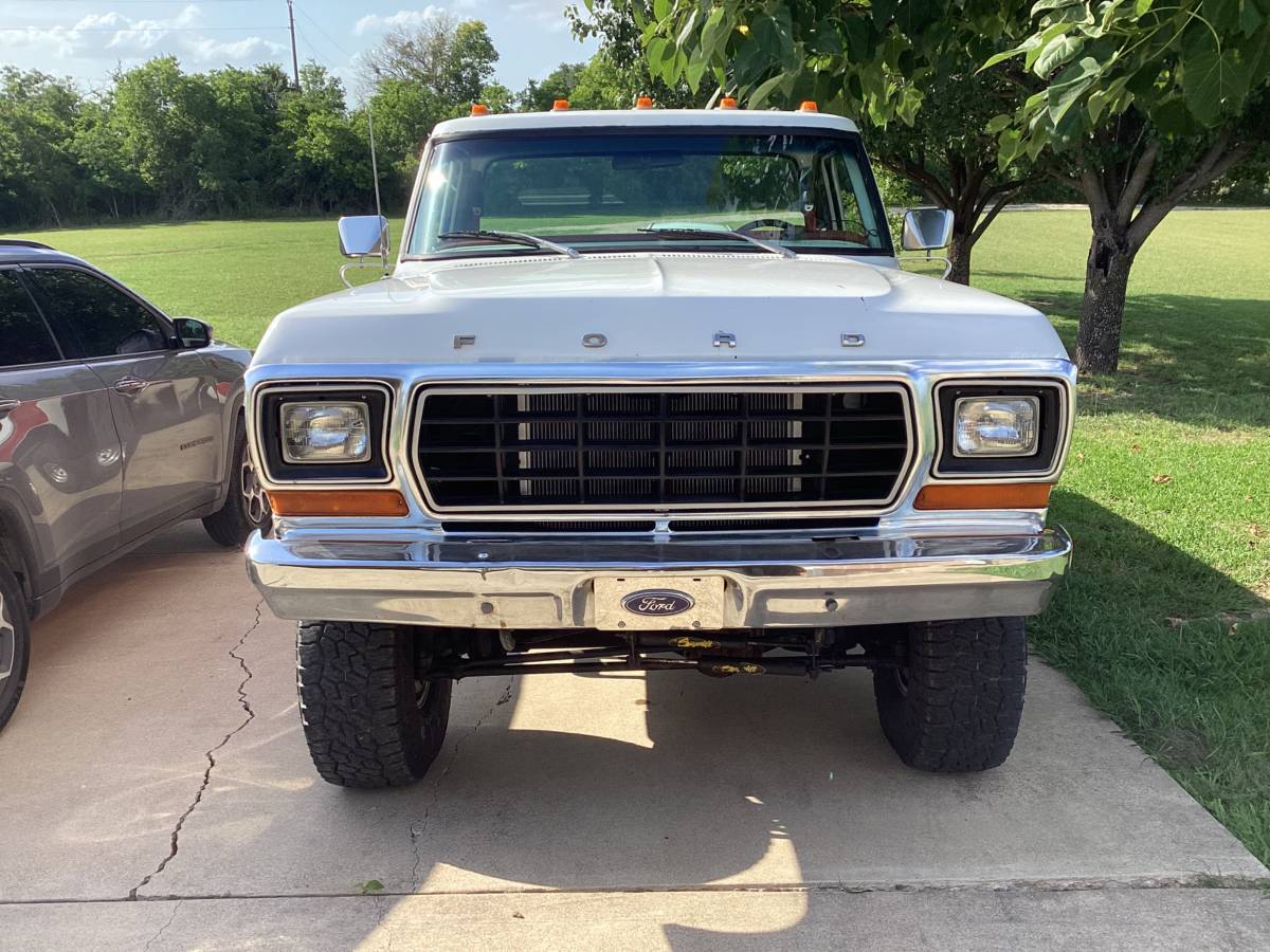 Ford-f-150-1973-white-7