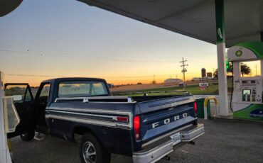 Ford-f-150-1976-blue-1