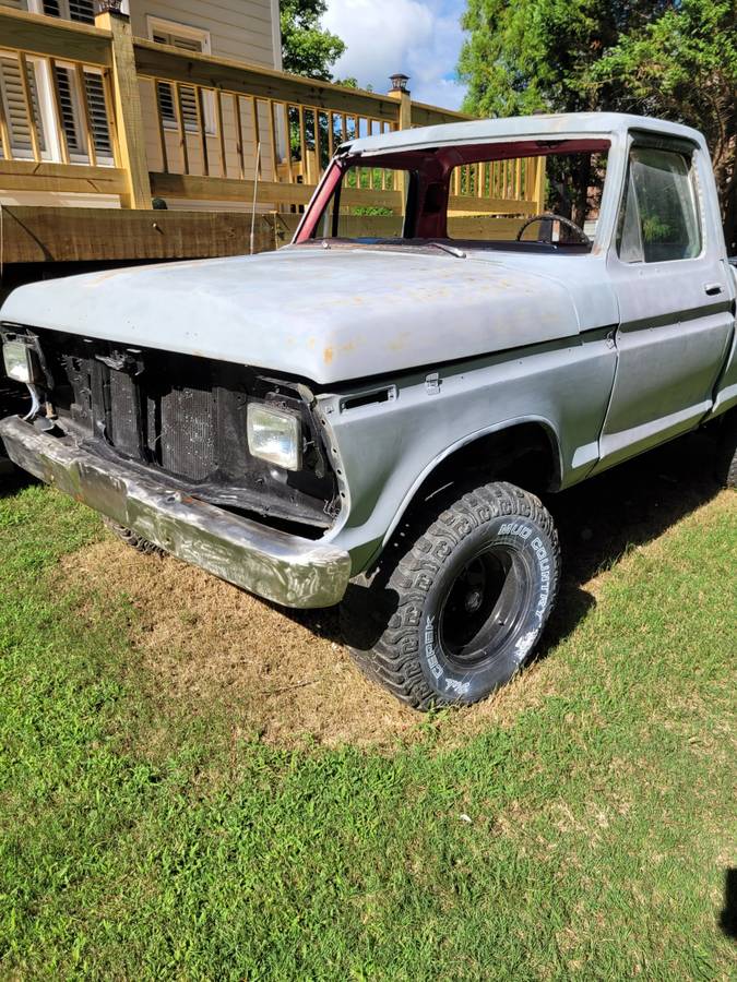 Ford-f-150-1976-red-2