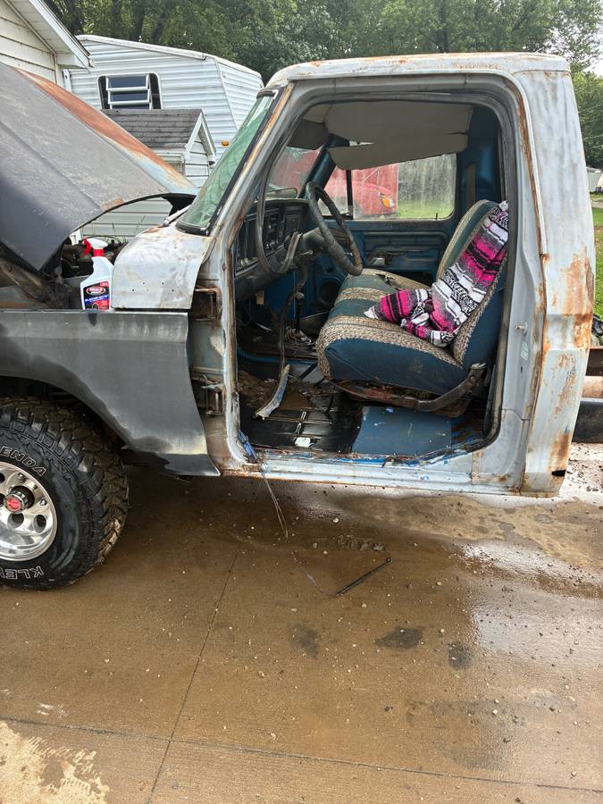 Ford-f-150-1978-blue-1