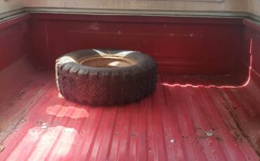 Ford-f-150-1983-red-2