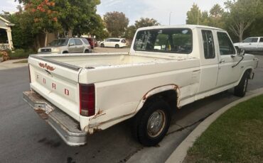 Ford-f-150-1984-white-6