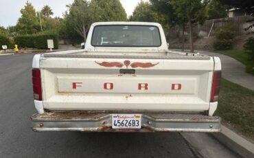Ford-f-150-1984-white-7