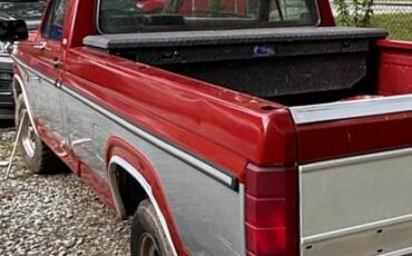 Ford-f-150-1985-red-1