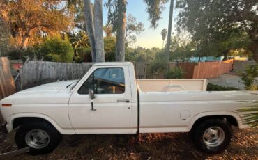 Ford-f-150-1986-white