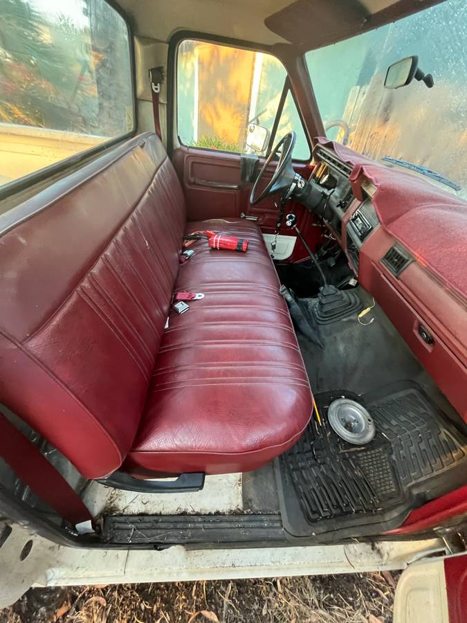 Ford-f-150-1986-white-4