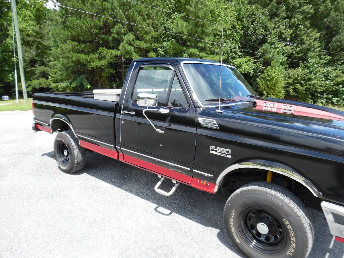 Ford-f-150-1988-black-10