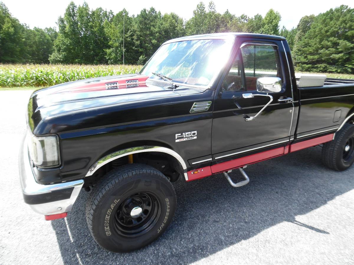 Ford-f-150-1988-black-5