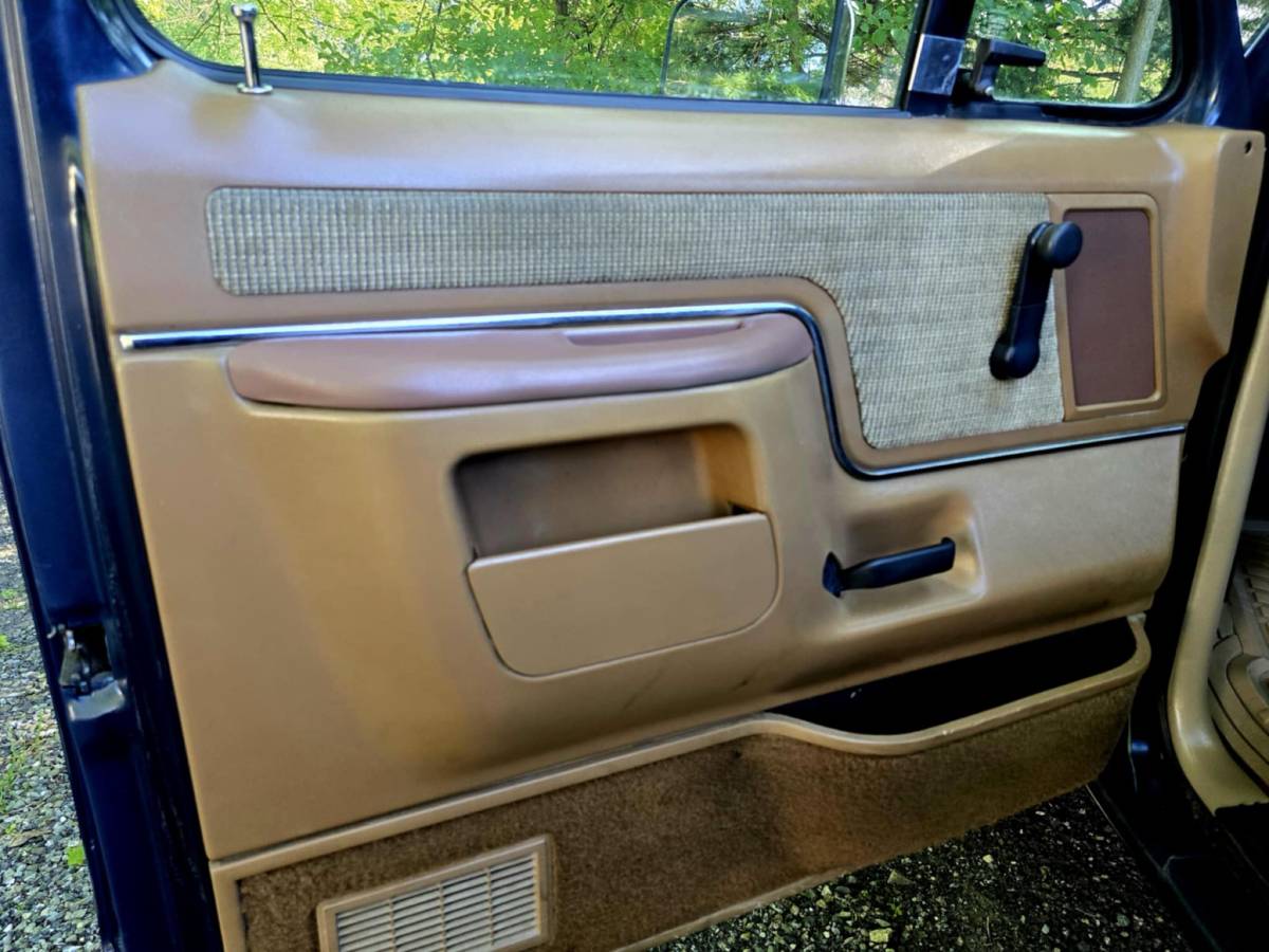 Ford-f-150-1988-blue-18