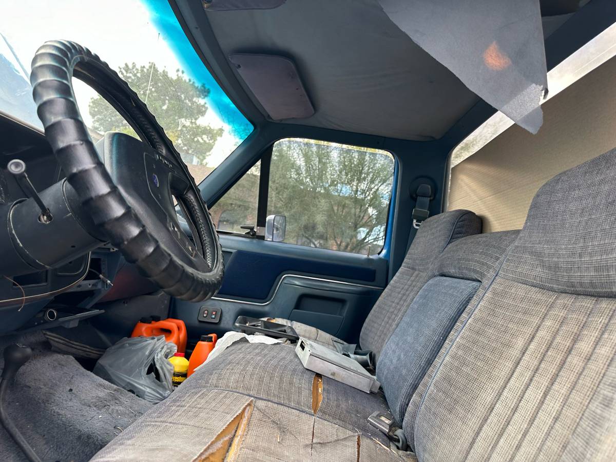 Ford-f-150-1988-blue-7