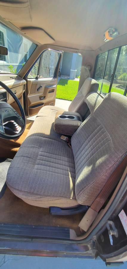 Ford-f-150-1988-brown-13