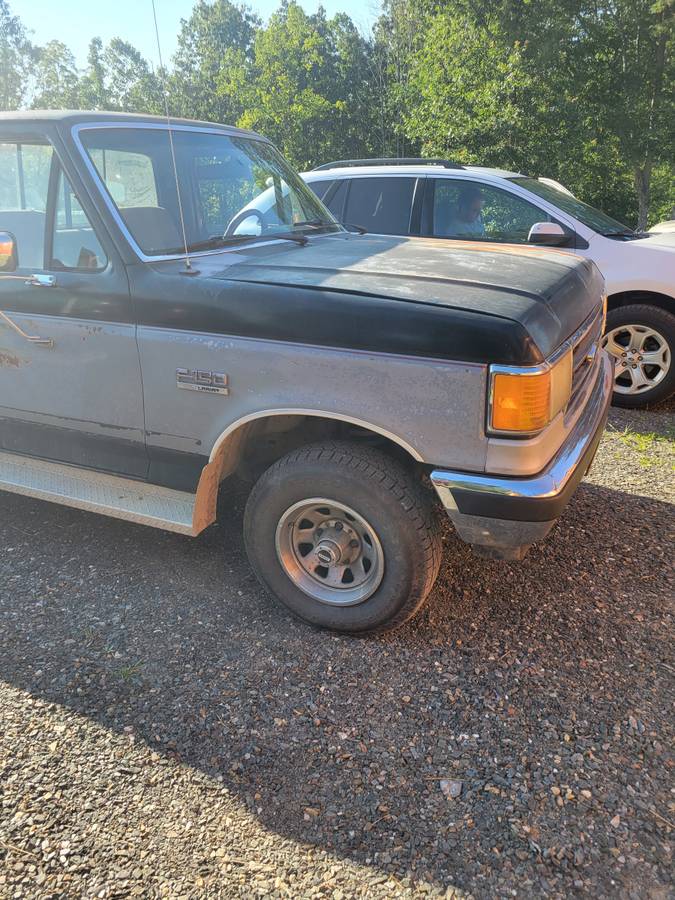 Ford-f-150-1990-black-2