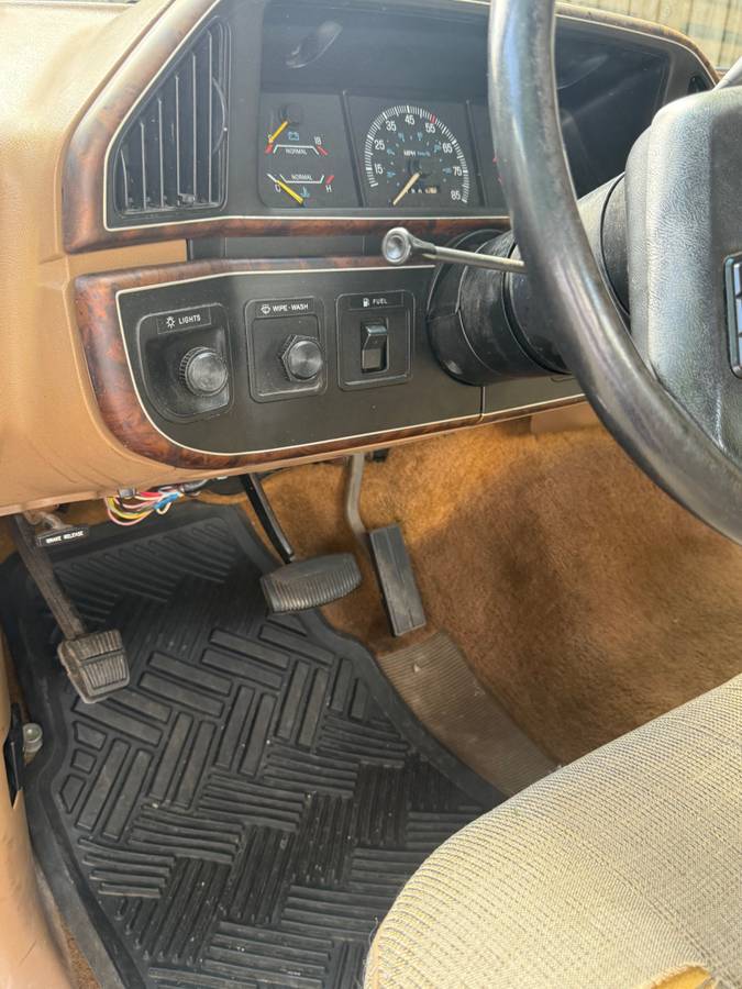 Ford-f-150-1990-brown-4