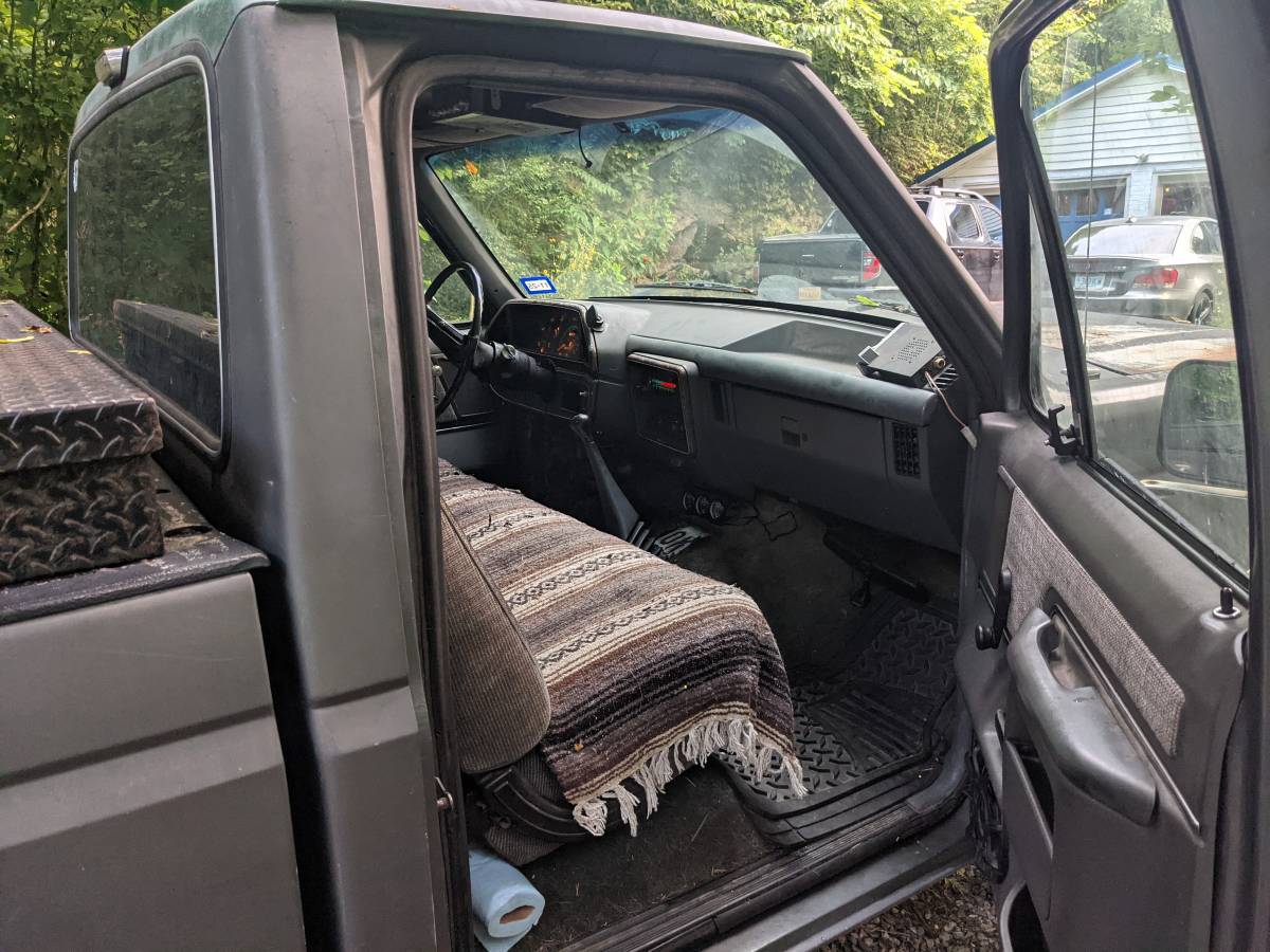 Ford-f-150-1990-grey-3