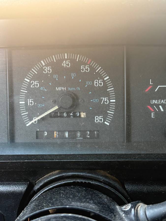 Ford-f-150-1990-white-7