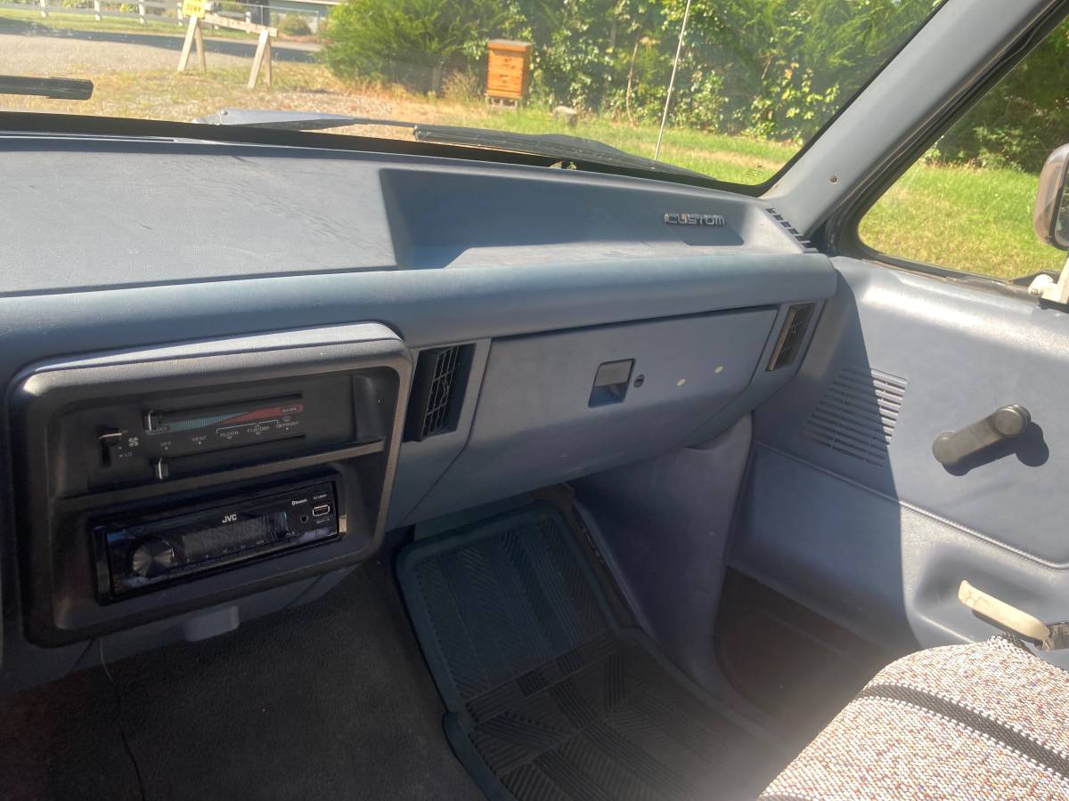 Ford-f-150-1991-custom-2