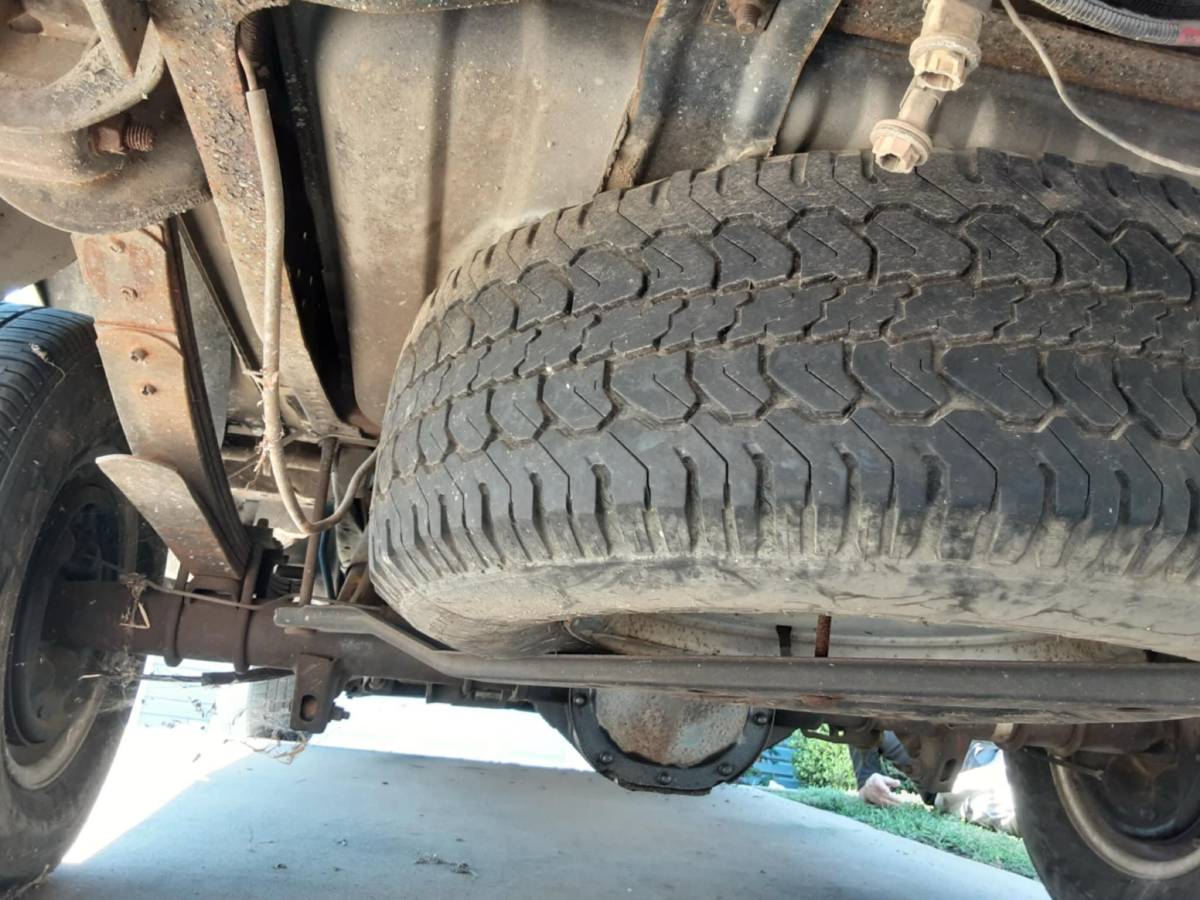 Ford-f-150-1991-white-16