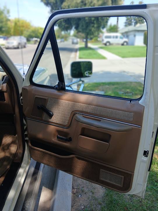 Ford-f-150-1991-white-7