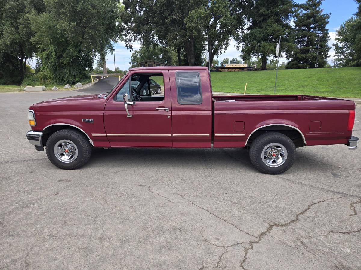 Ford-f-150-1992-red