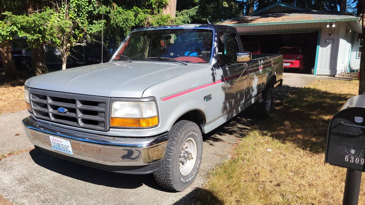 Ford-f-150-1993-silver-3