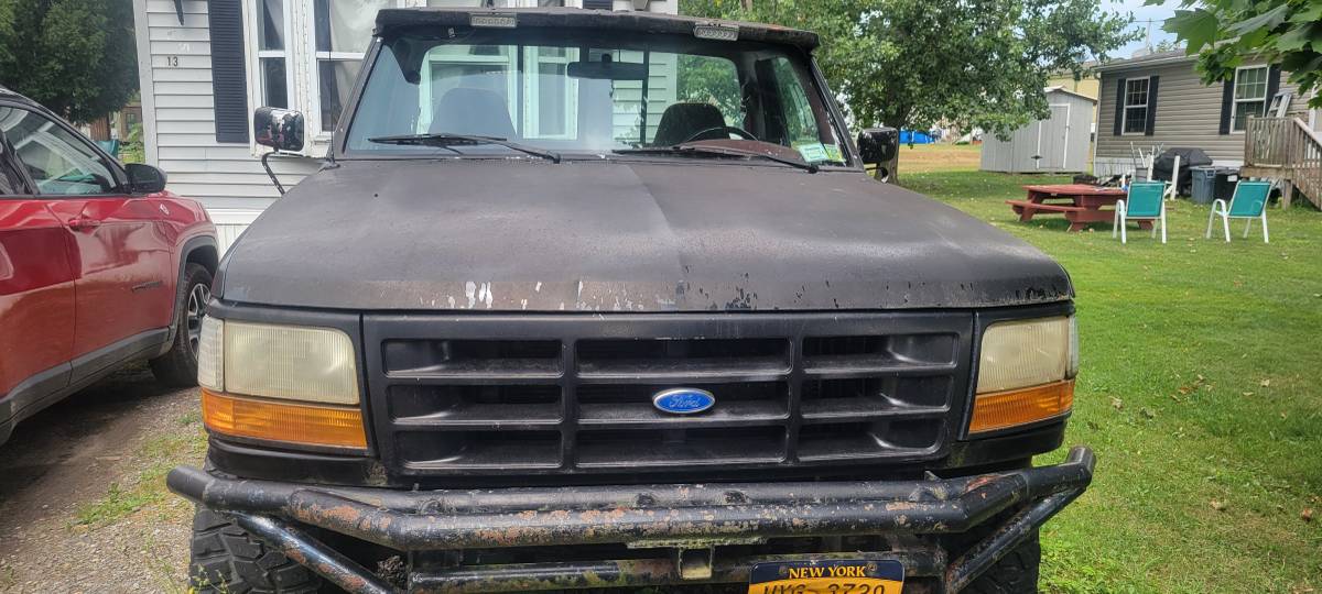 Ford-f-150-1995-black-9
