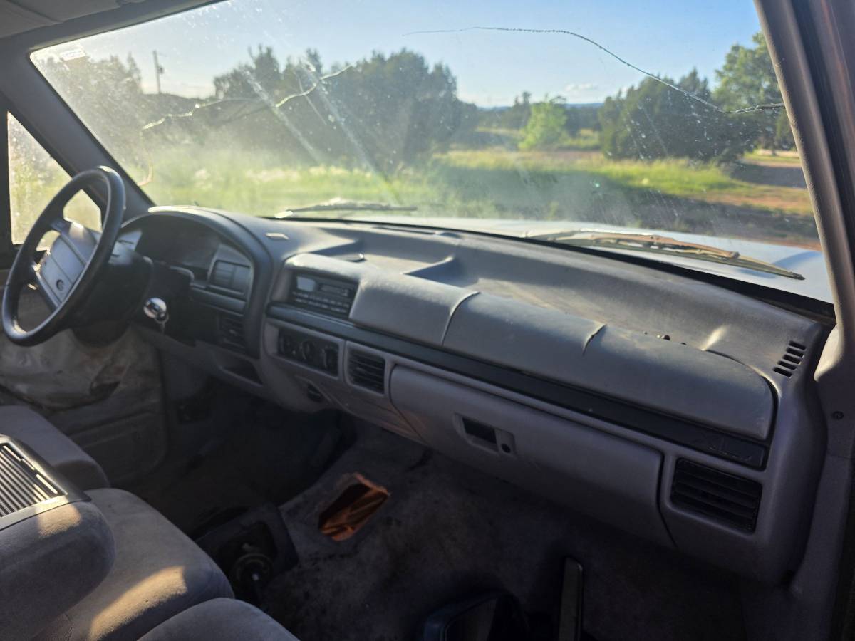 Ford-f-150-1995-custom-15