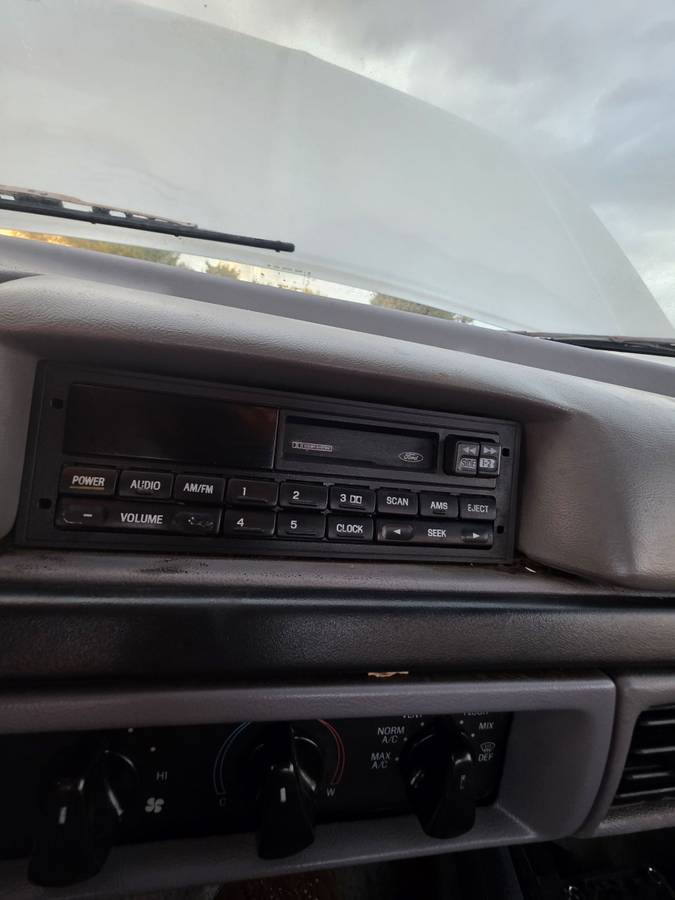Ford-f-150-1995-custom-7