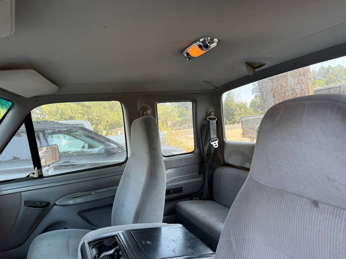Ford-f-150-1995-white-12
