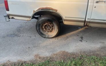 Ford-f-150-1995-white