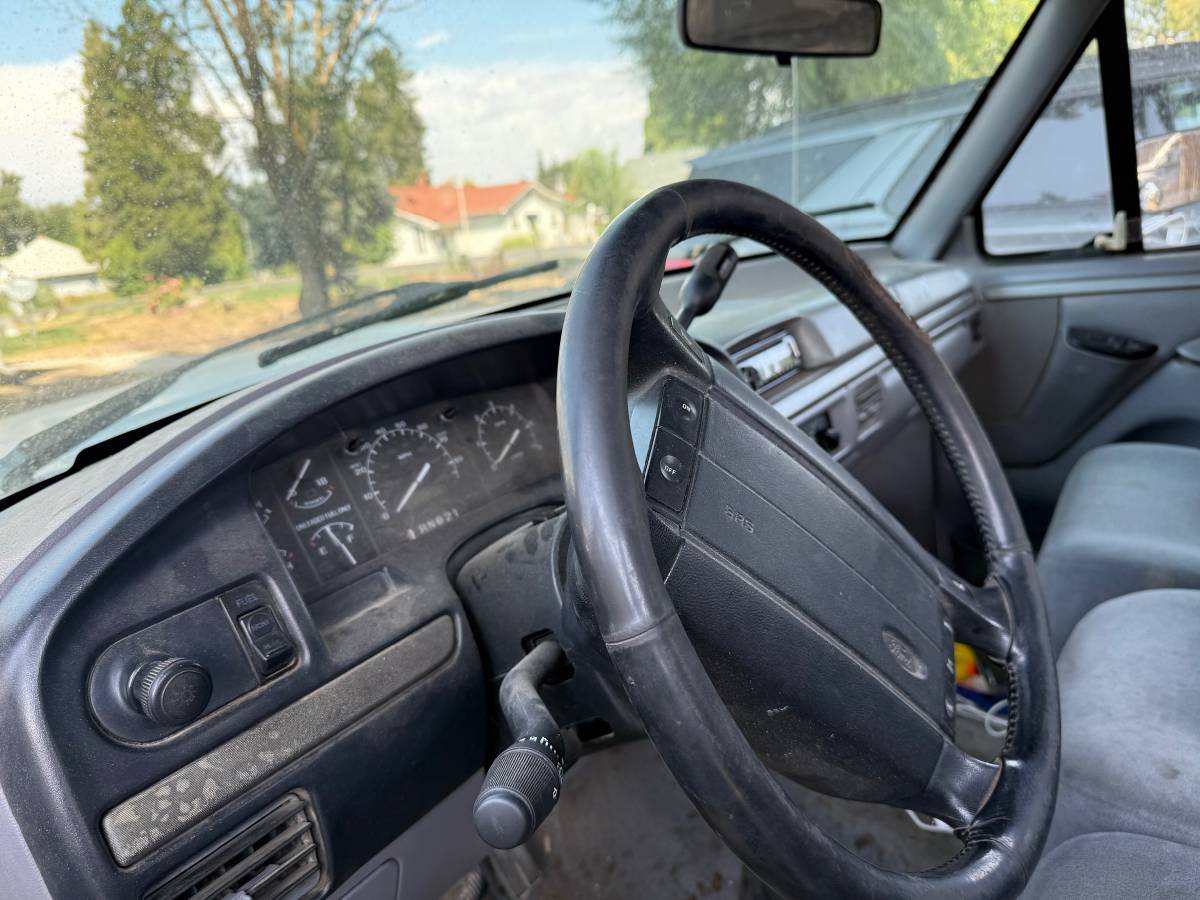 Ford-f-150-1995-white-5