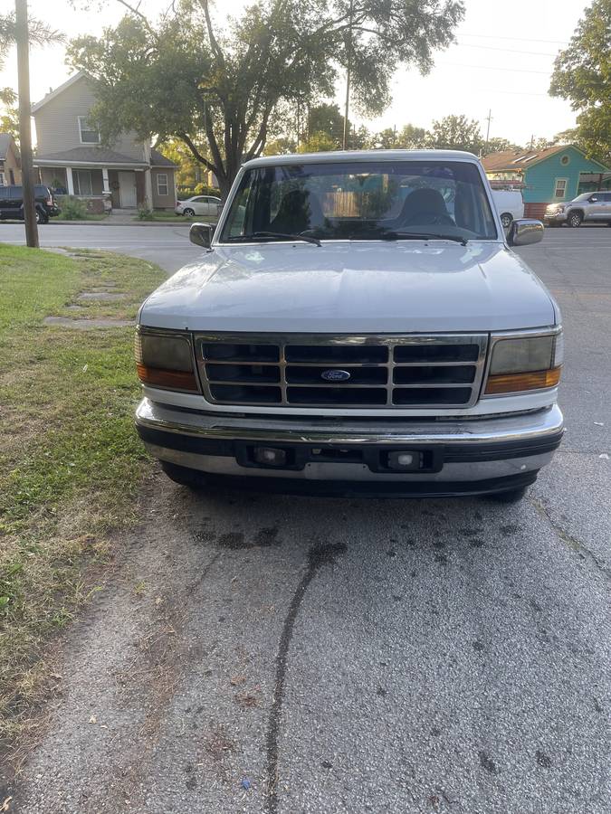 Ford-f-150-1995-white-9