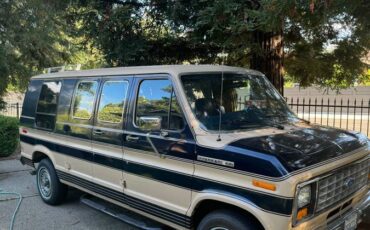 Ford-f-150-econoline-1985-blue