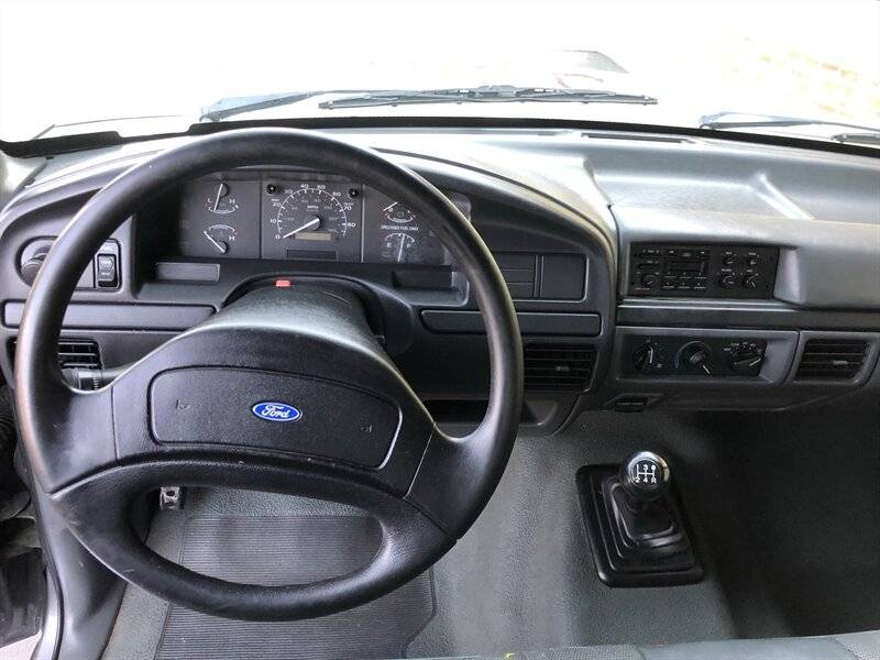 Ford-f-150-extended-cab-sb-manual-1992-grey-17