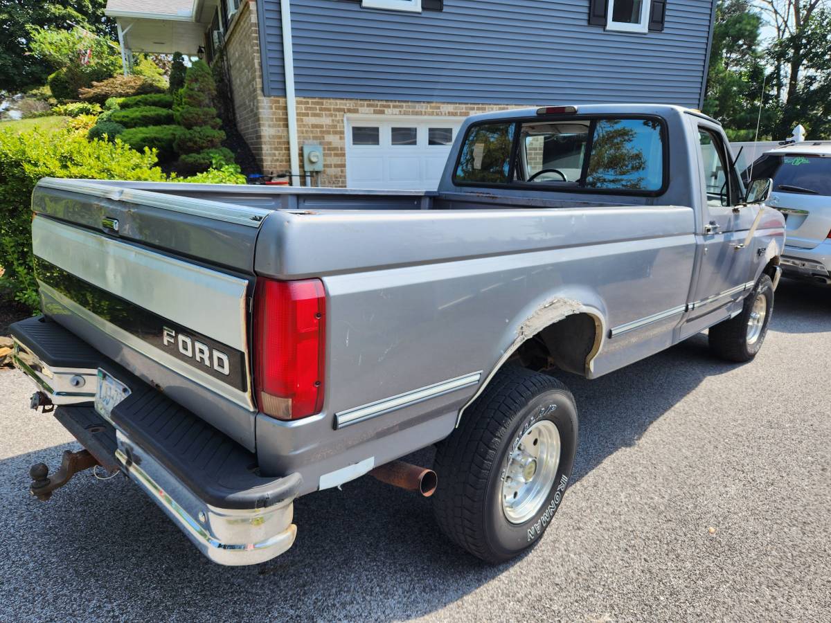 Ford-f-150-full-size-pickup-4x4-1995-silver-2