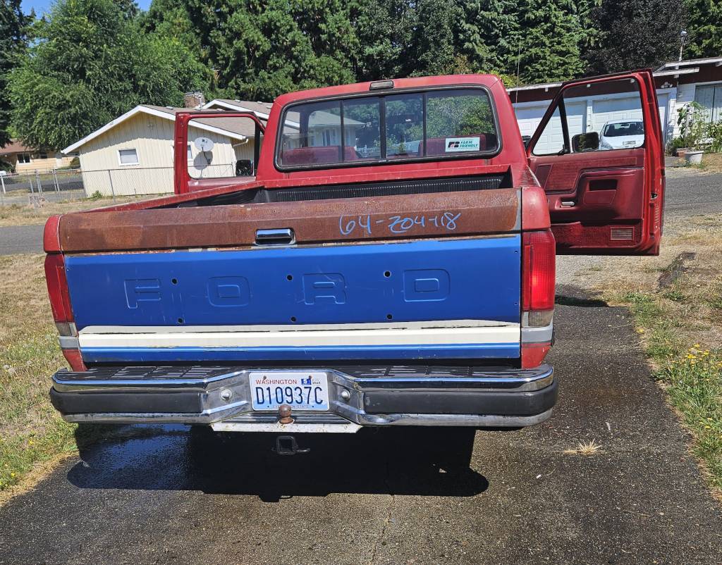 Ford-f-150-lariat-1989-custom-5