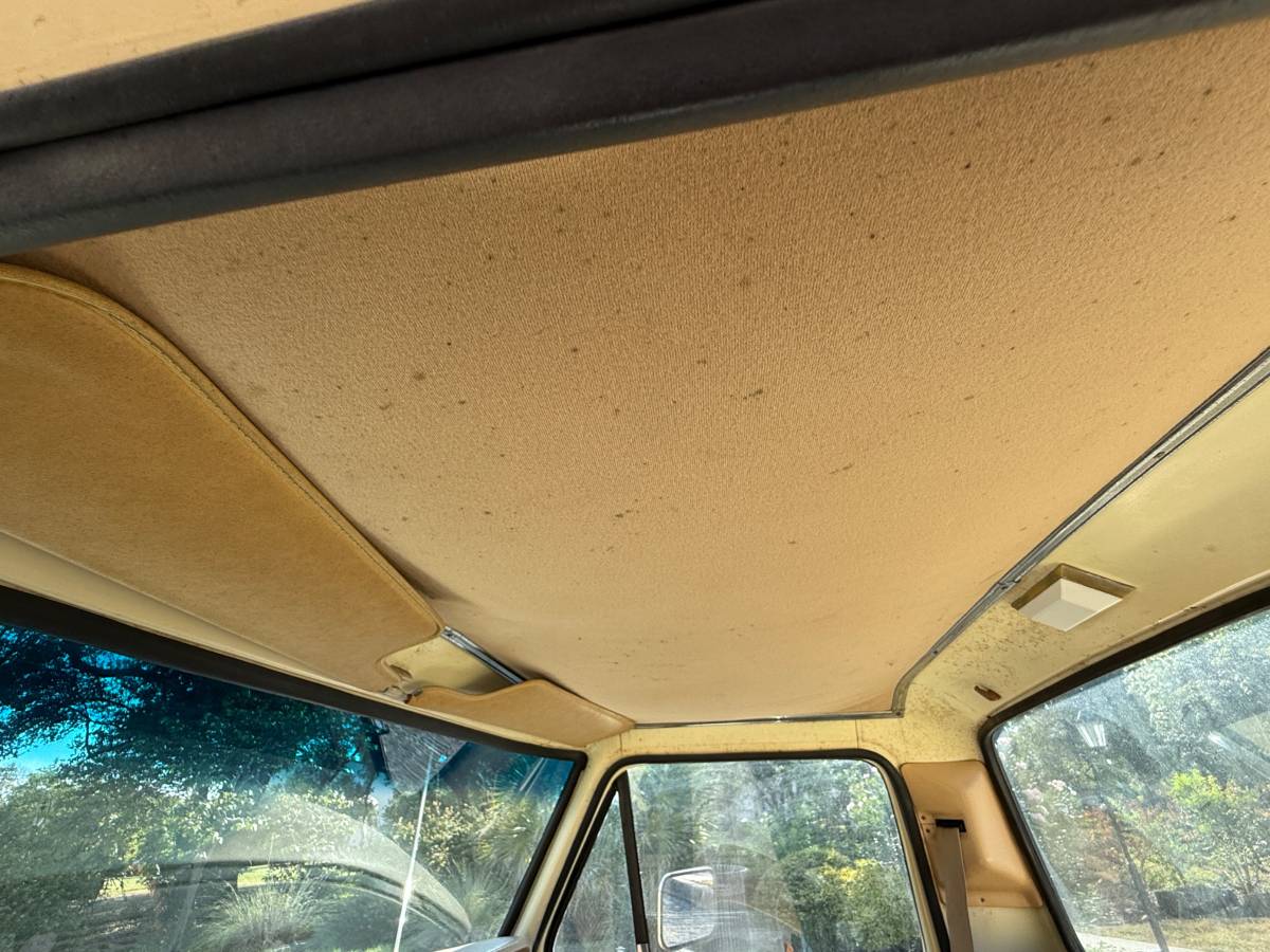 Ford-f-150-ranger-xlt-1977-11