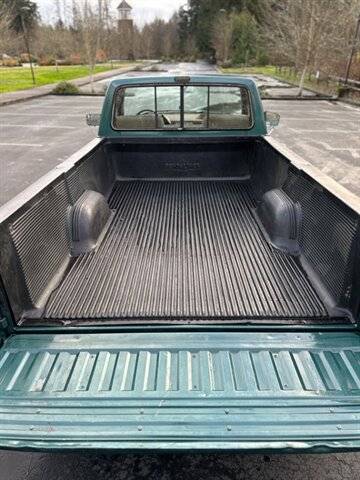 Ford-f-150-s-1989-green-16