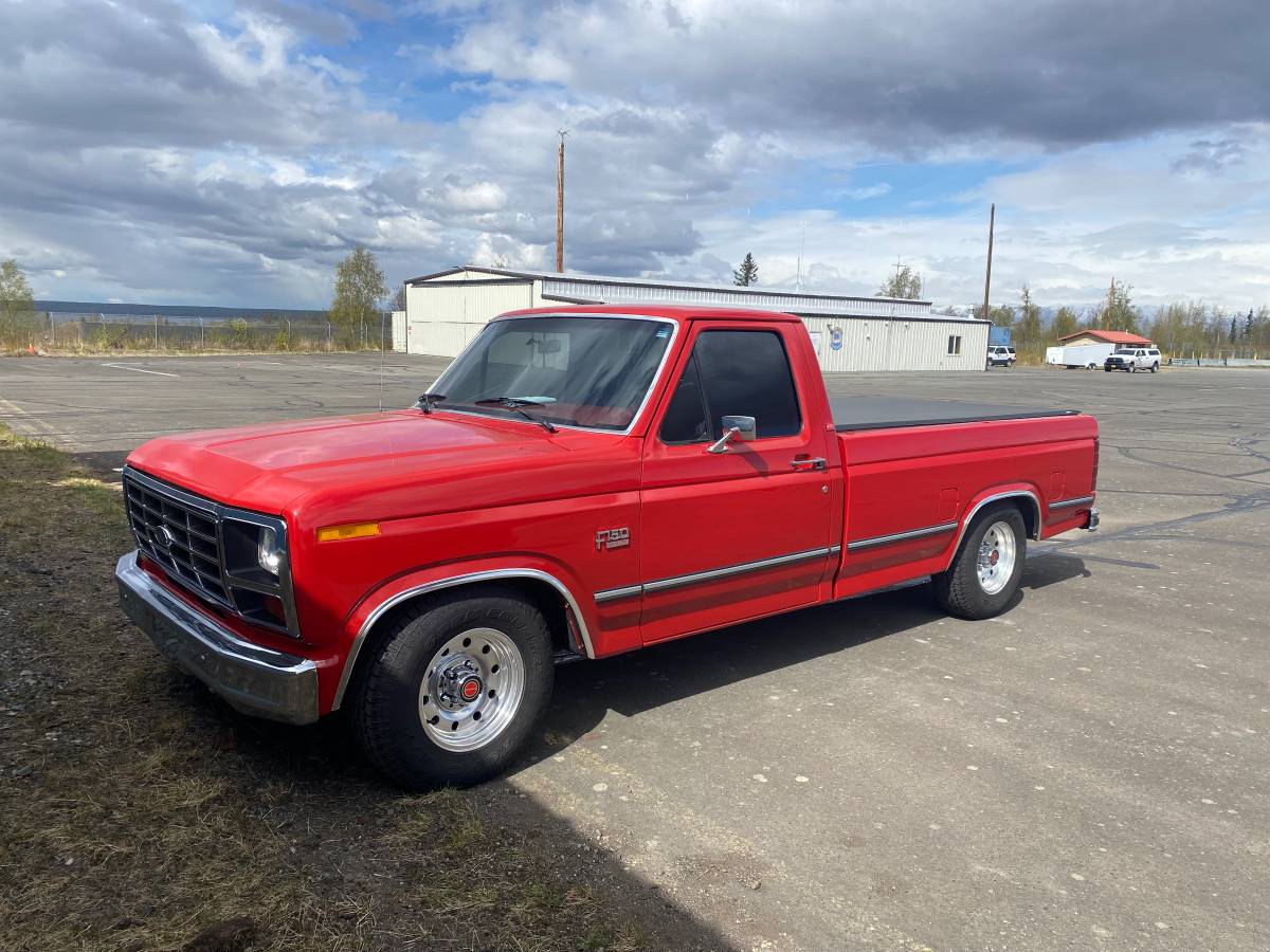 Ford-f-150-xlt-1985-2