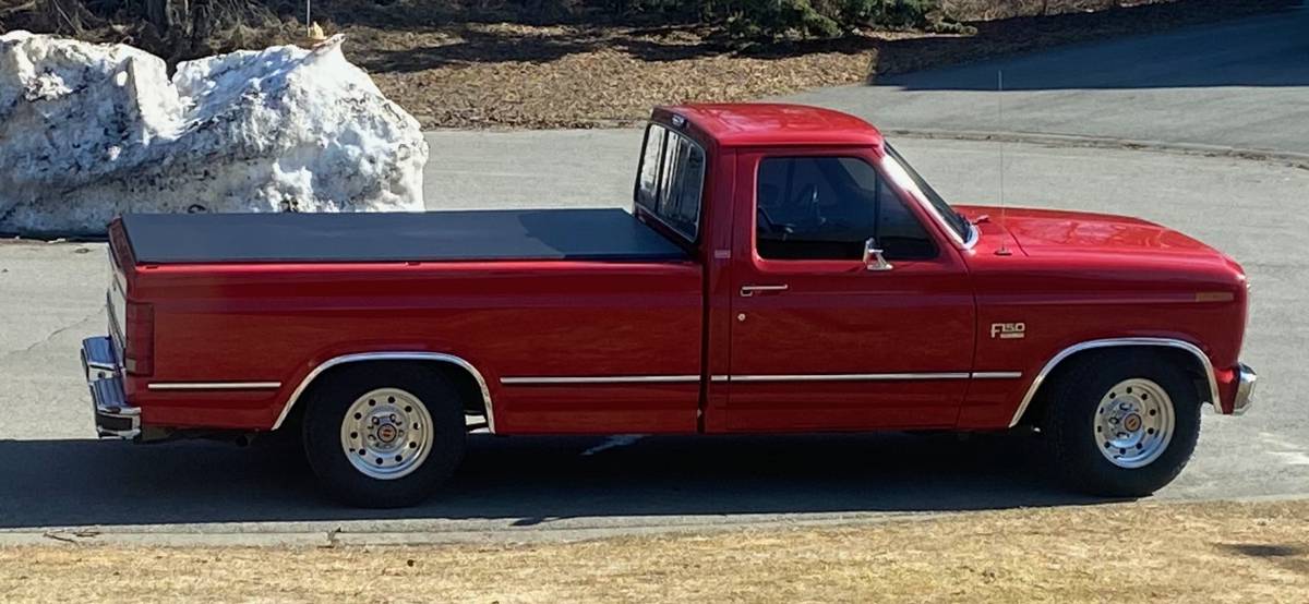 Ford-f-150-xlt-1985